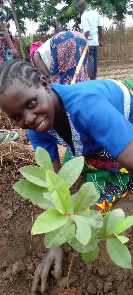 Compact-Resource-Foundation–Projects–Ndalama-Village-Nkhotakota–Permaculture-Session-2–image-5