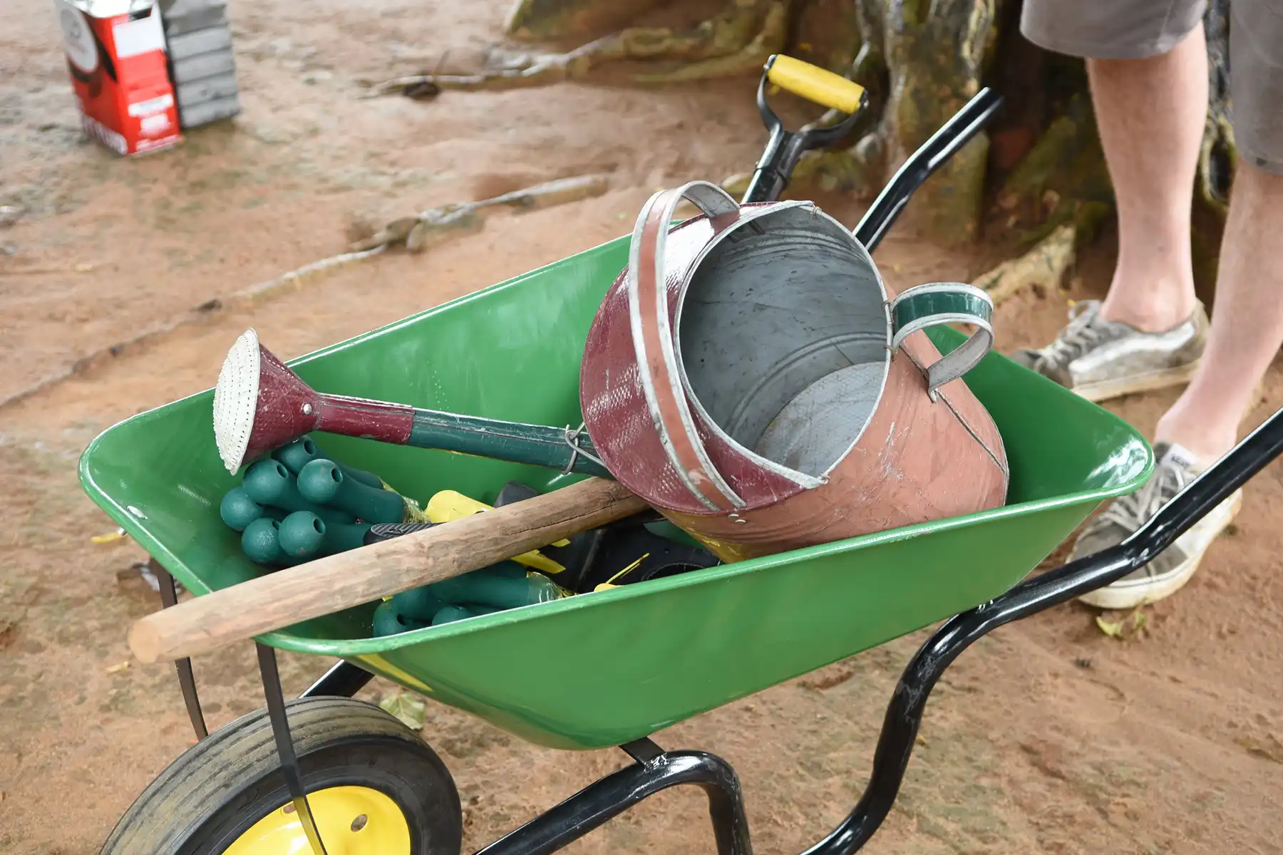 CompactRF–Board-Members-Visit-2025–tools